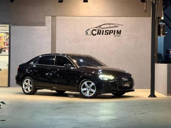 AUDI A3 1.4 TFSI SEDAN AMBIENTE 16V FLEX 4P TIPTRONIC AUDI A3 1.4 TFSI SEDAN AMBIENTE 16V FLEX 4P TIPTRONIC